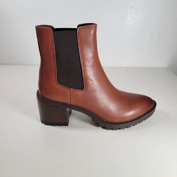 Vince Camuto Women’s Leather Stacked Heel Chelsea Boot - Picture 5 of 16